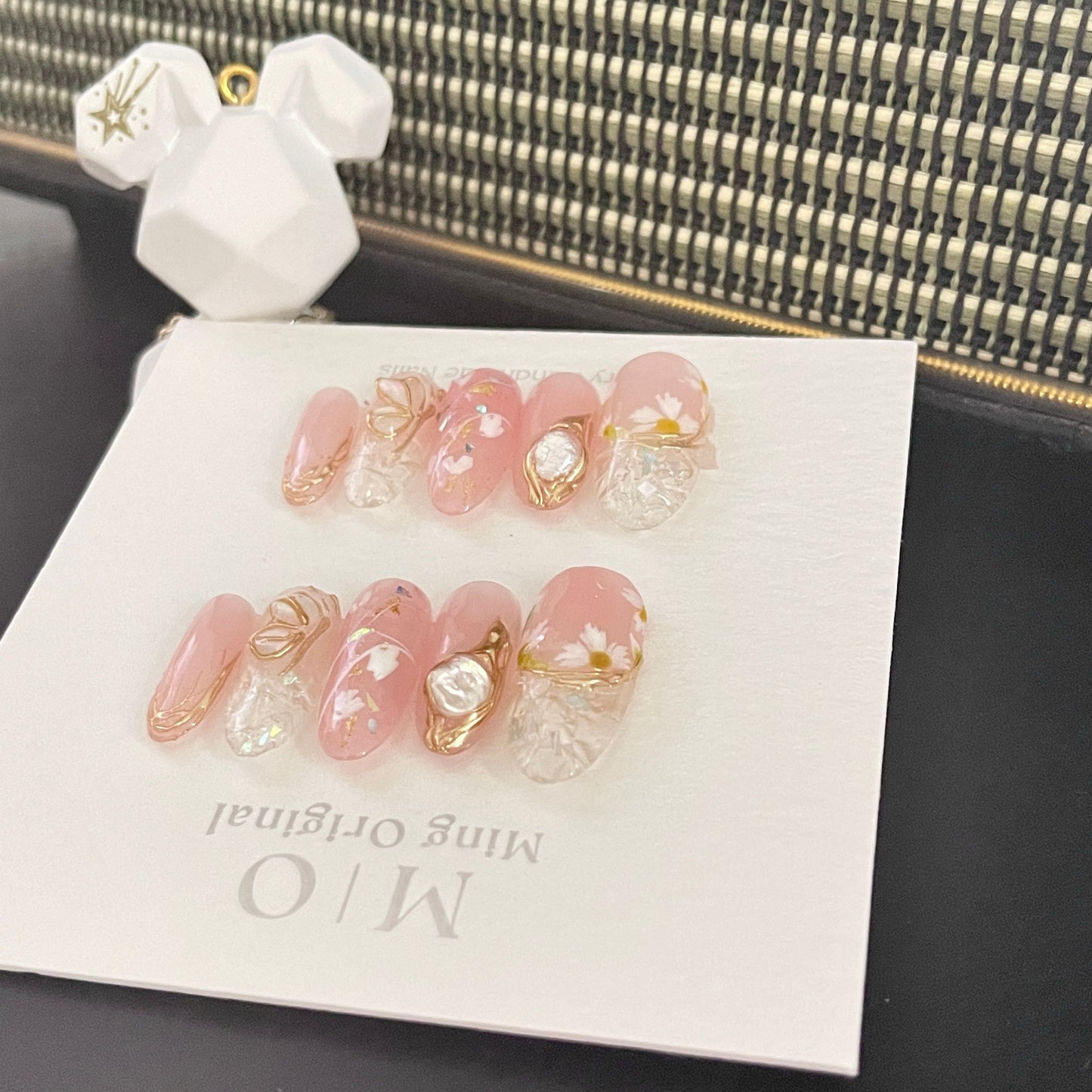 Pink Wild Daisy flower press on art nail,Glass Crystal holographic french tip with baroque pearl shell butterfly, luxury Handmade jelly nail