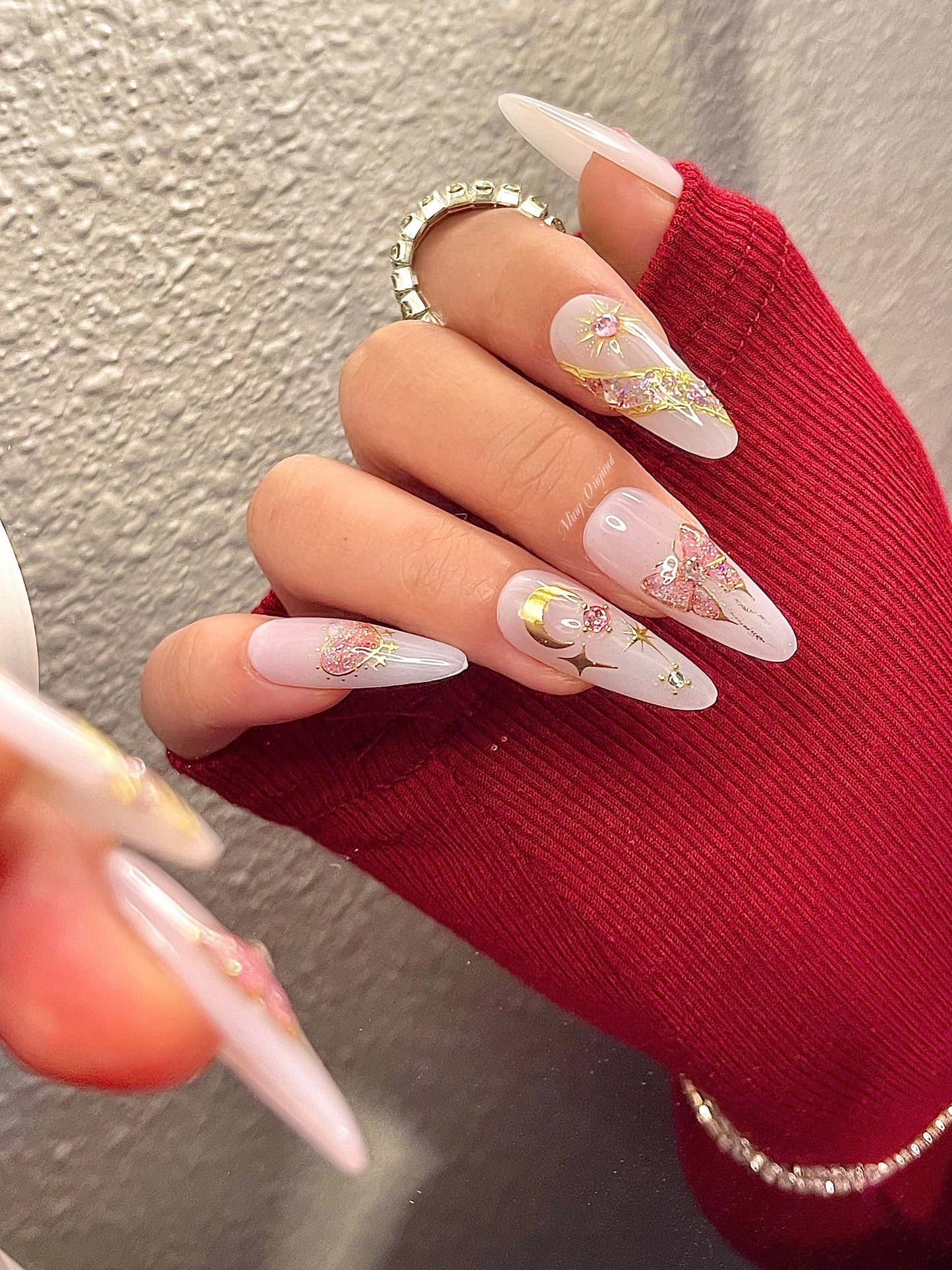 Milky White Moon n butterfly wings press on nail, pink heart with gold chrome Fake nails, star and moon art nail