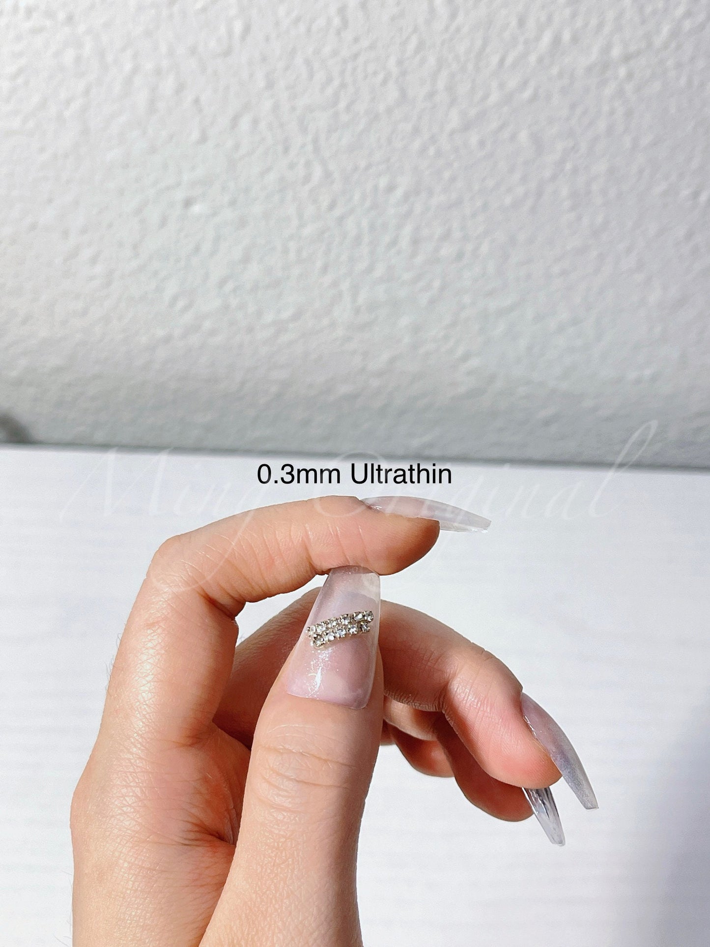 Super Strong Adhesive Tabs for Press On Nails, 1 Sheet 24 Tabs, Double Sided Nail Stickers, Available in Pink and Yellow.