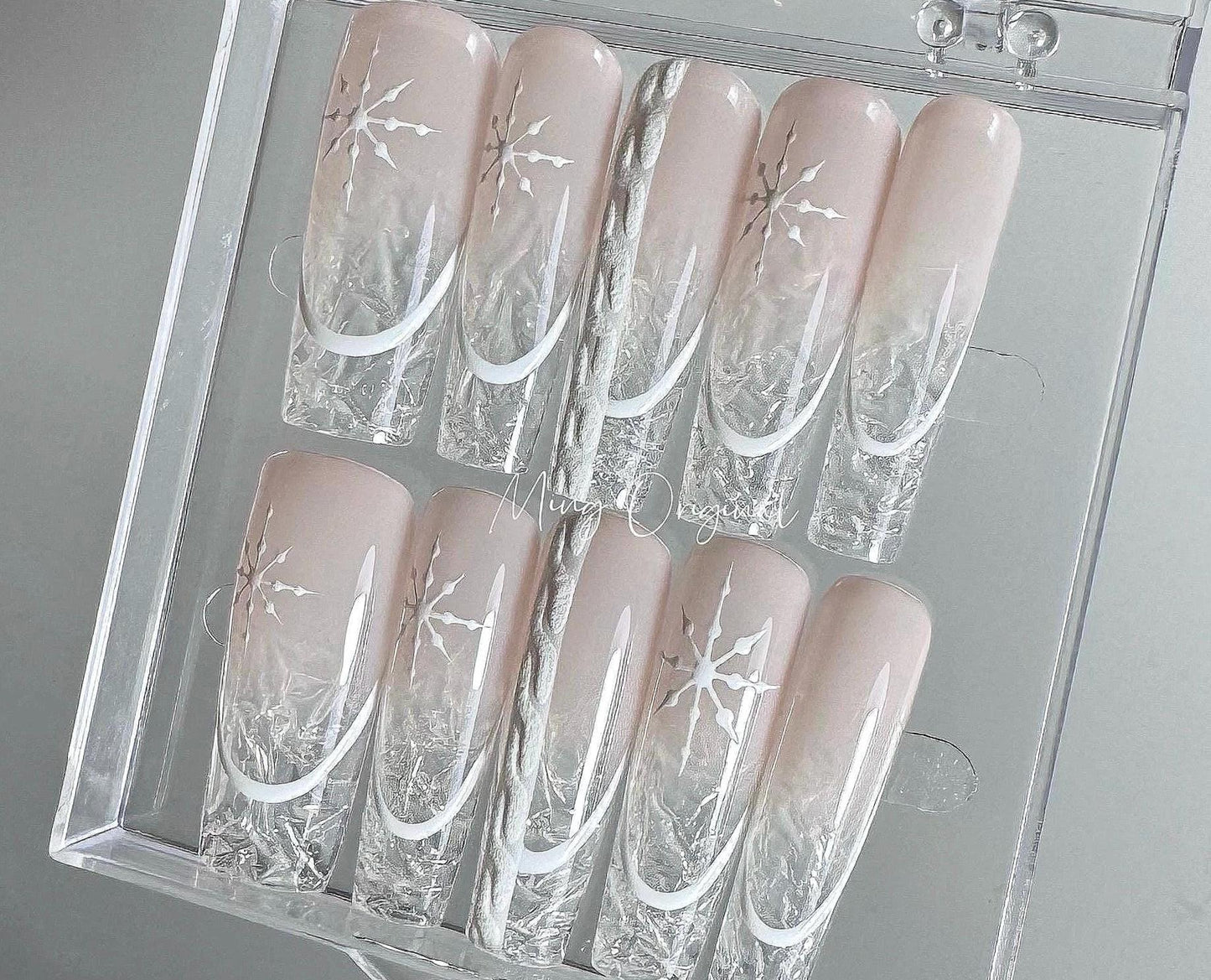 Christmas sweater clear Icey tip Press on Nails,snowflake crystal broken glass winter handmade Nails,nude pink French tip Jelly Nails, MO339
