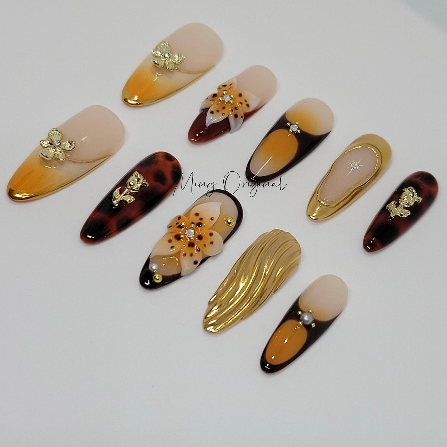 Golden Autumn Tortoise and flower press on Nail, fall , gold rose floral decor, 3d  flower chrome glue on nail, Holiday Gifts for Her, MO356