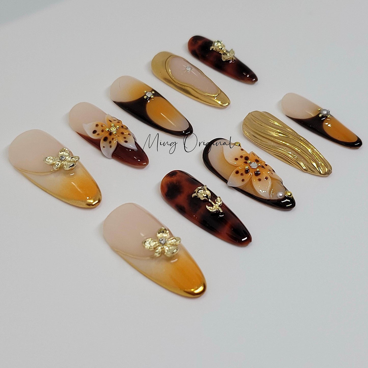 Golden Autumn Tortoise and flower press on Nail, fall , gold rose floral decor, 3d  flower chrome glue on nail, Holiday Gifts for Her, MO356