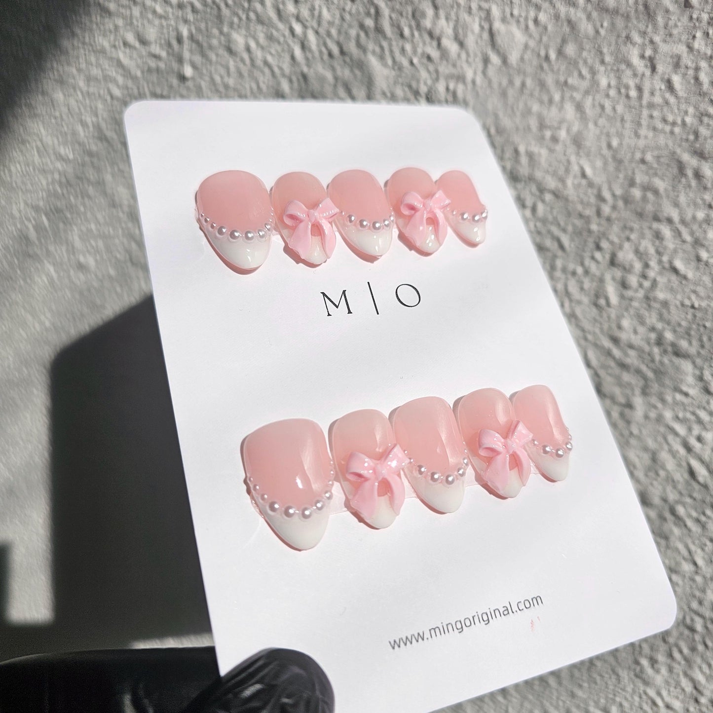 Cute soft pink bow coquette and pearl Press on Nails, French tip handmade Nails, fake nail, reusable nails, glue on nail, MO275