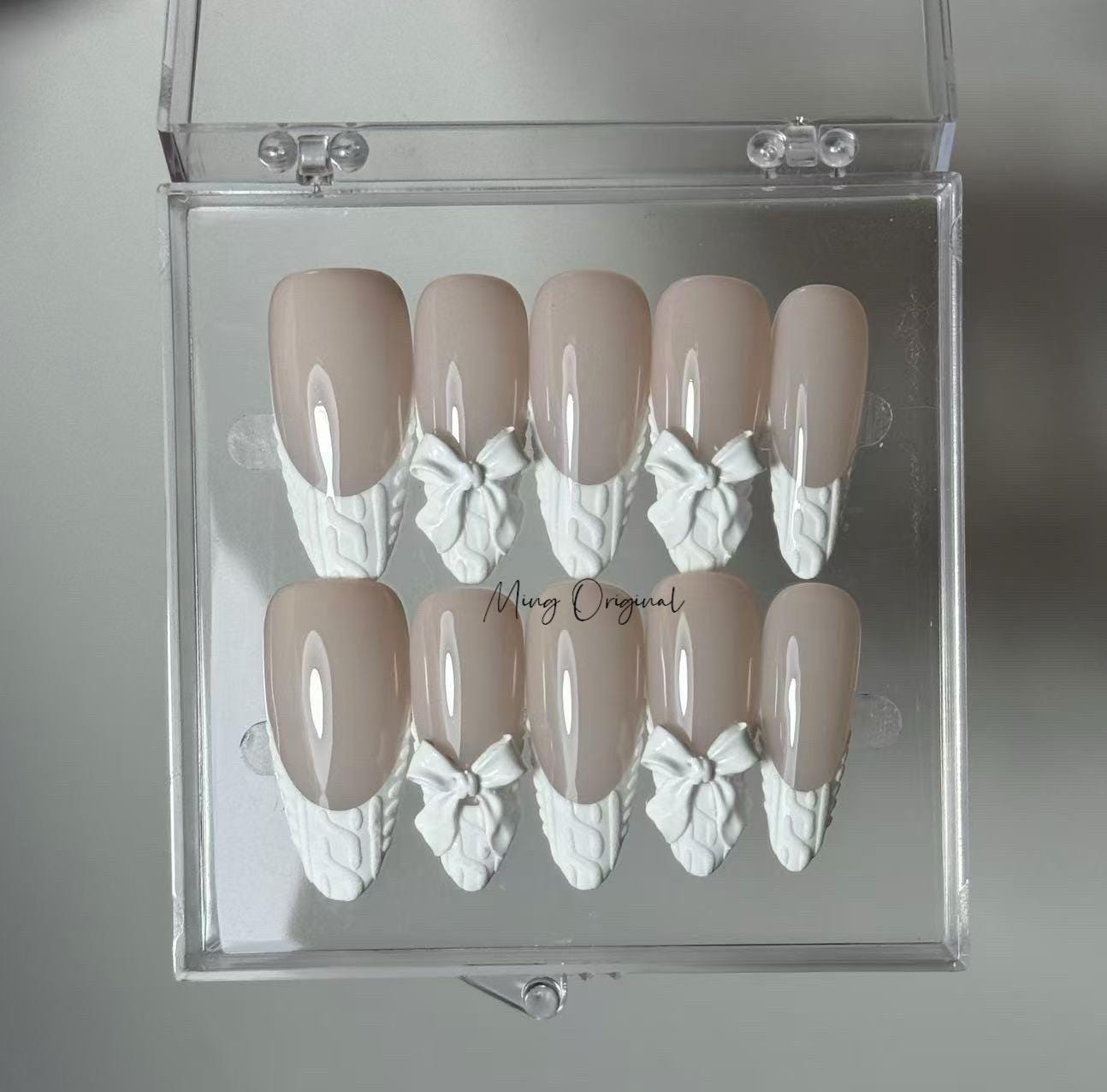 Winter snow white sweater press on Nail, bow coquette French tip nails, glue on nail, Holiday Fake Nails, Gifts for Her, MO381