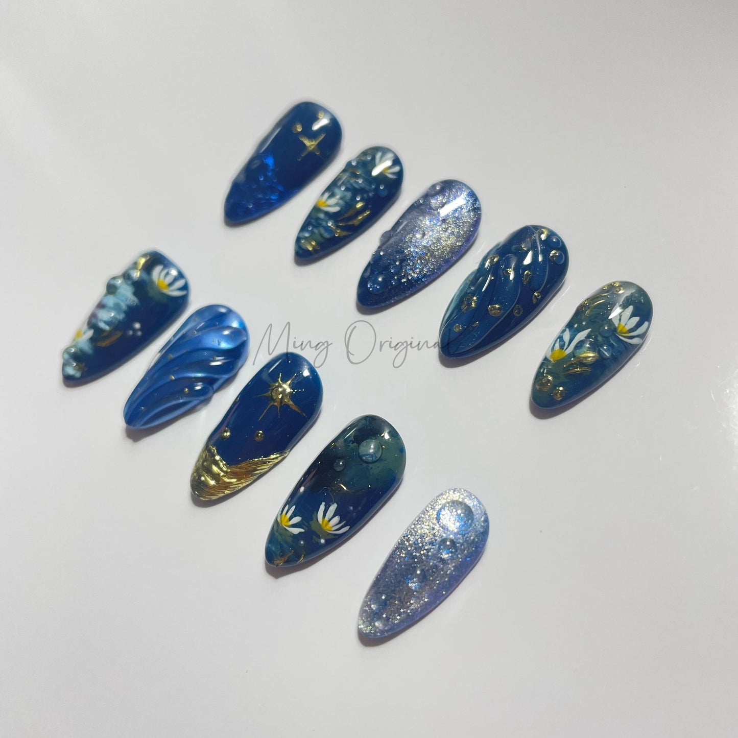 Oil Painting Midnight Daisy with twinkle stars press on nail, Mystery Blue and Gold, 3d Swirl Mermaid, wedding birthday gift for her, MO457