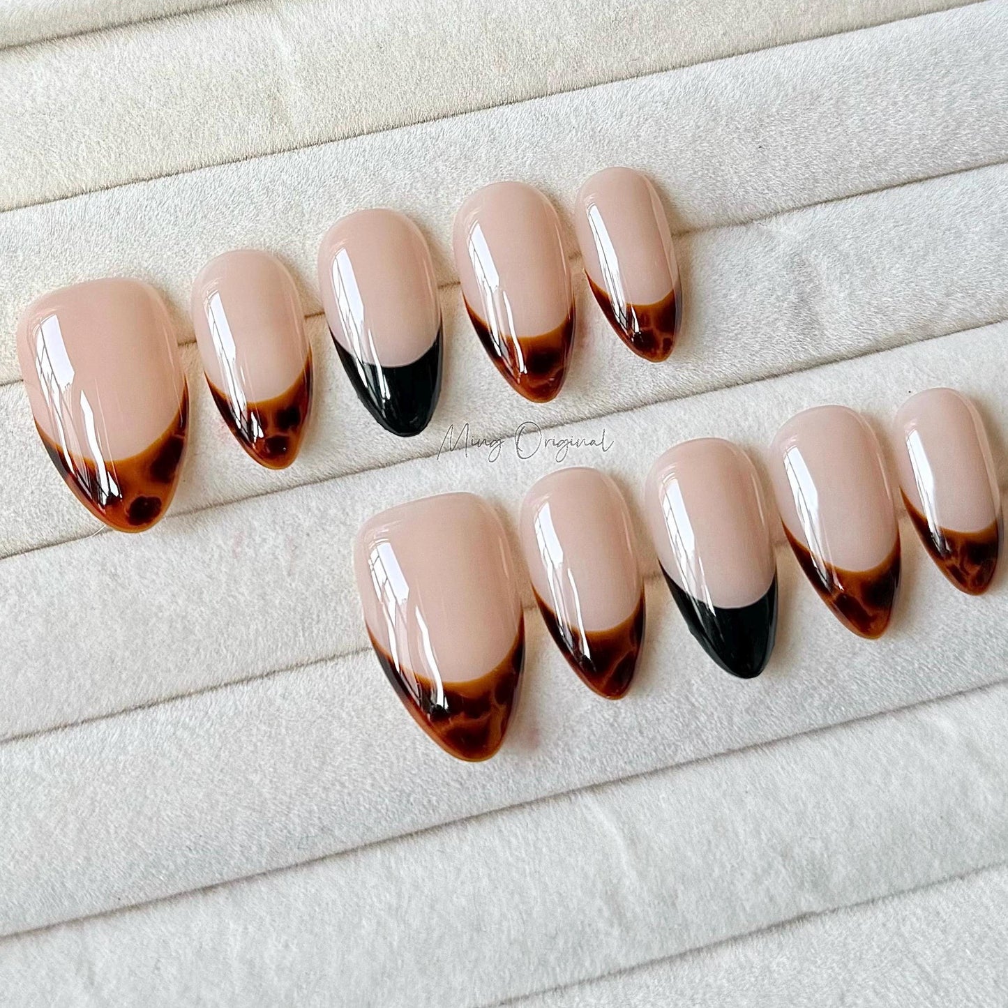 Classic French tip Tortoise Shell Amber water blooming Press on Nails, Jelly hand painted nail, fall winter nail,gift for her,MO360