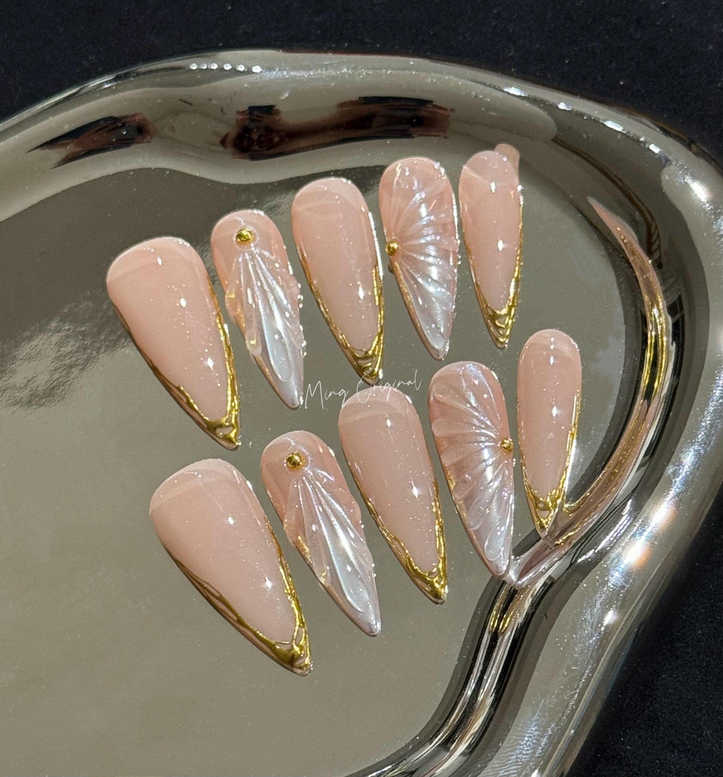 3D pearlescent mermaid press on nails, gold chrome detail nail, Aura Seashell reusable nail, nude jelly fake nail, gift for her
