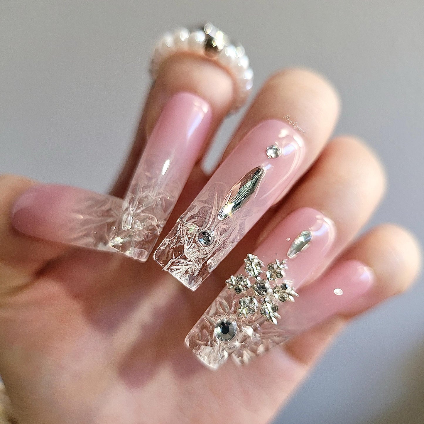 Christmas Icey tip Press on Nails, snowflake crystal broken glass winter handmade Nails, pink clear tip Jelly Nails, MO280
