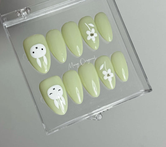 Cute sleeping bunny and flower press on nail, soft milky green color nail,  jelly fake nail, holiday birthday gift for her,MO347