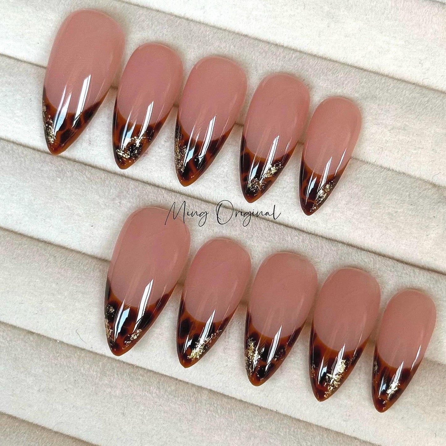 Classic French tip Tortoise Shell  Amber water blooming Press on Nails, Jelly hand painted nail, fall winter nail,gift for her,MO417
