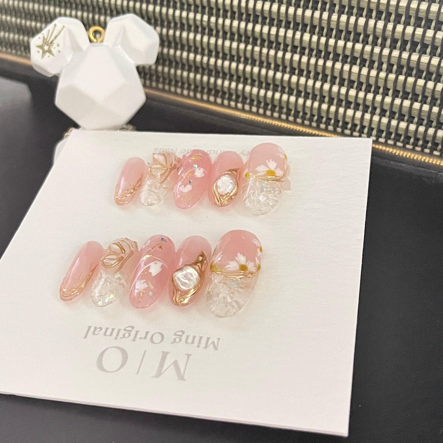 Pink Wild Daisy flower press on art nail,Glass Crystal holographic french tip with baroque pearl shell butterfly, luxury Handmade jelly nail