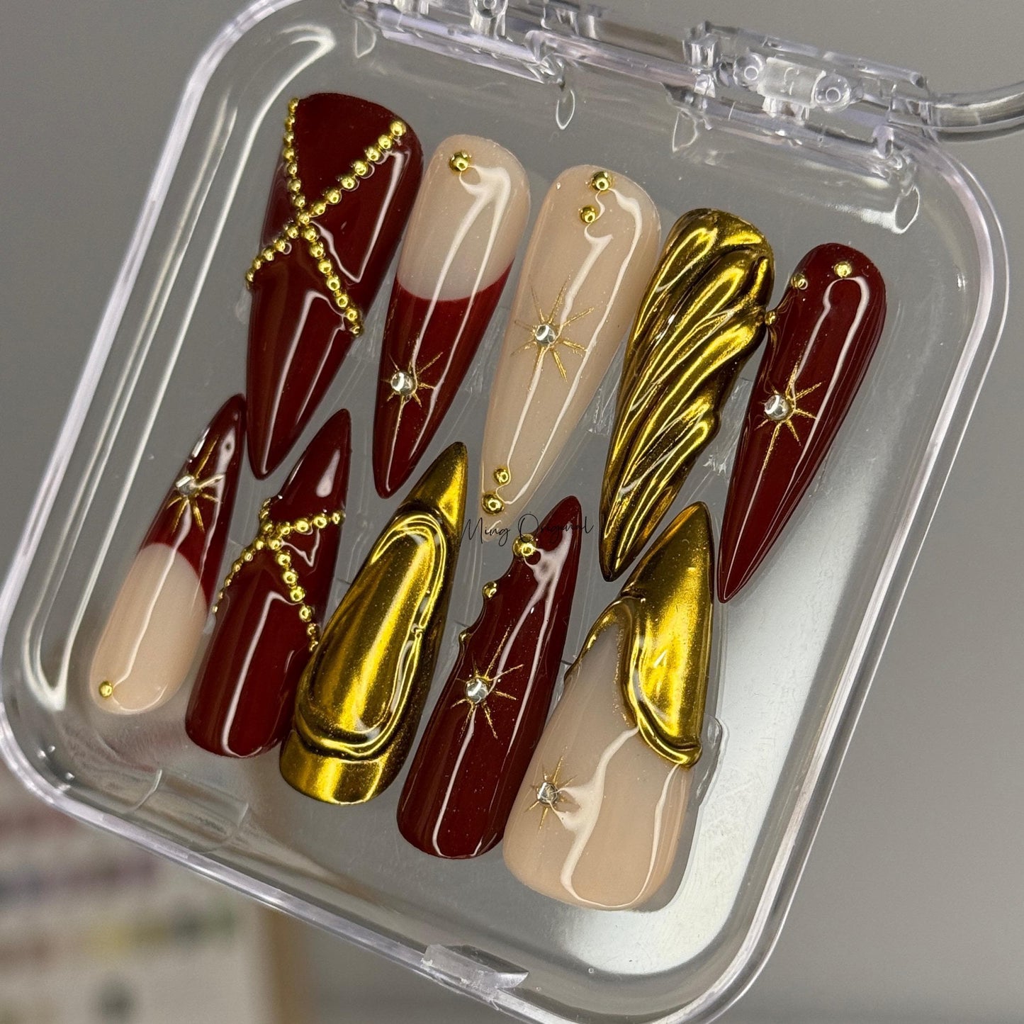 3D red and gold free style press on nails, gold chrome detail nail, heart and Star glue on nail, nude jelly fake nail, gift for her,MO422