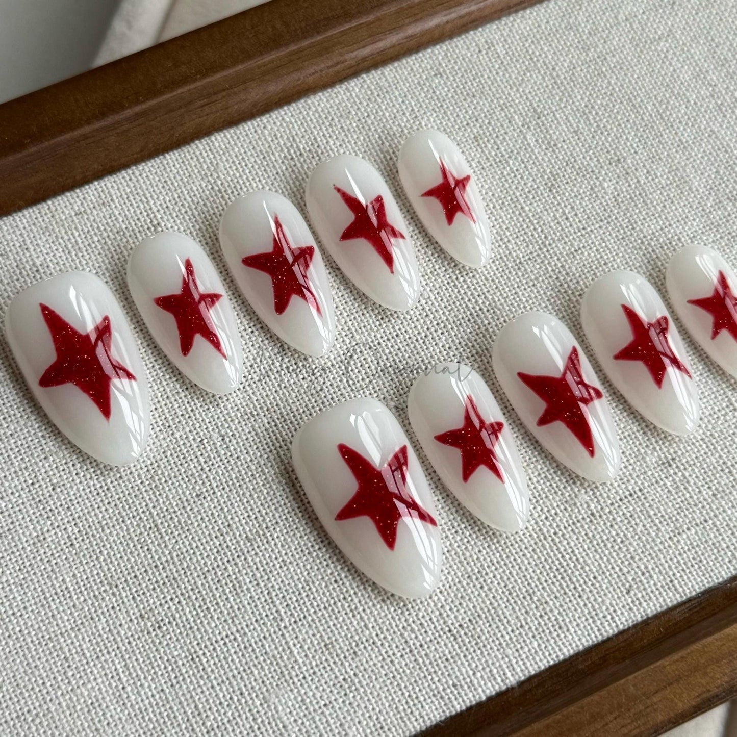 Simple Red glittery Star press on nails, milky white nails, reuse nails, glitter fake nail, gift for her, MO439