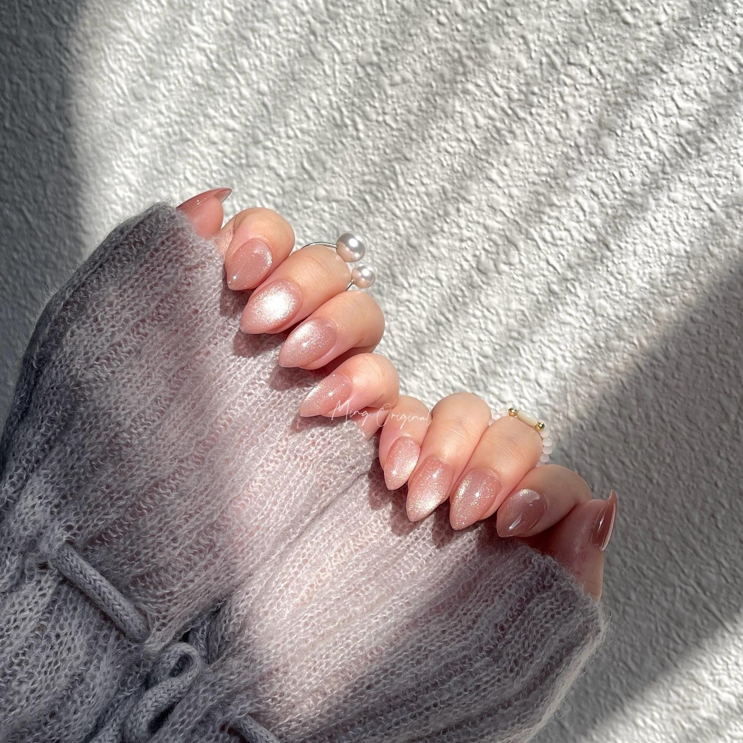 Simple natural look nude pink cat eye, magnetic cat eye press on nails, semitransparent reuse nails, glitter fake nail