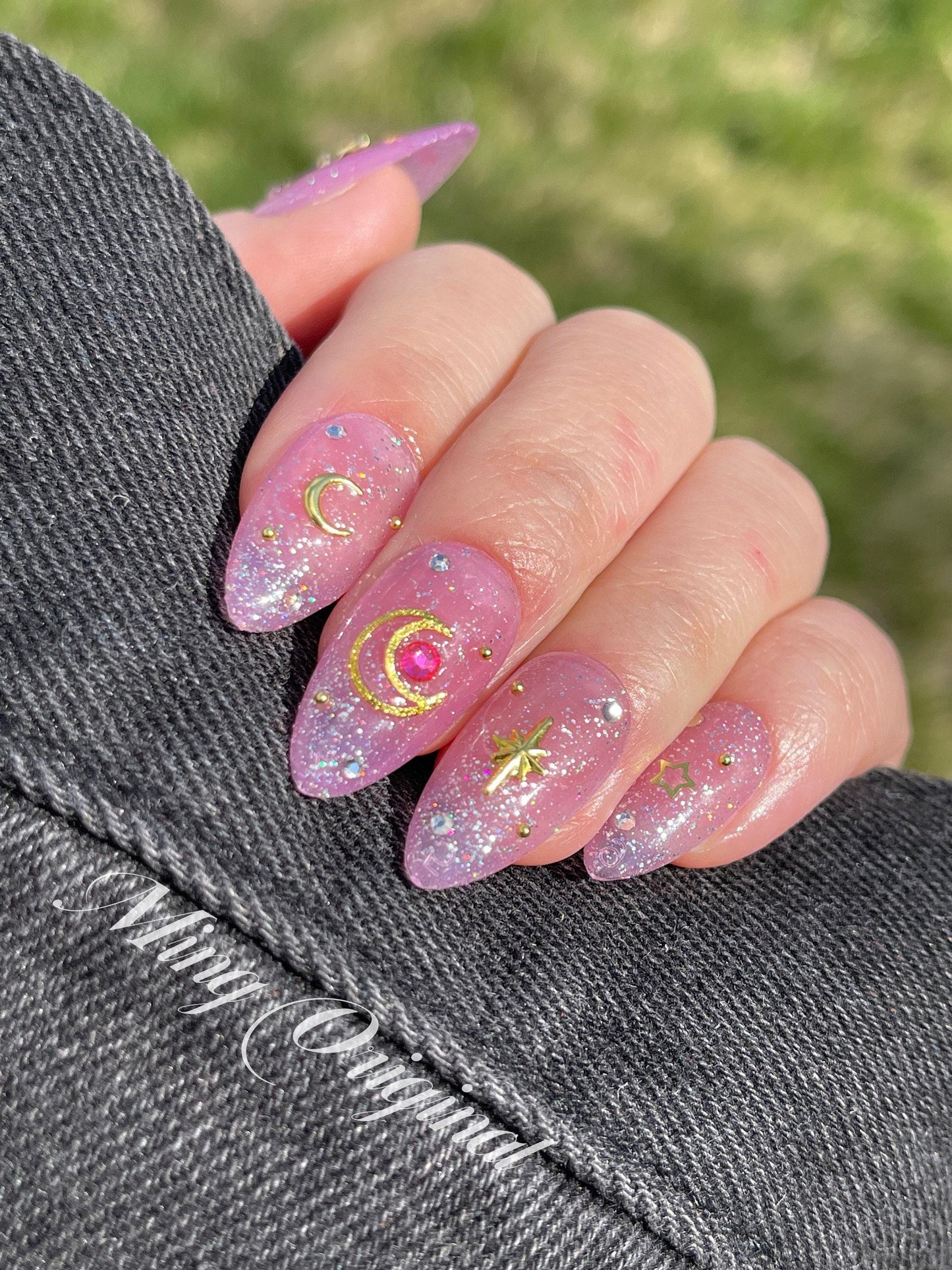 Pink holographic Glitter Sailor moon opal press on nail, pink gemstone with gold charm Fake nails, star and moon Rhinestone handmade gel na