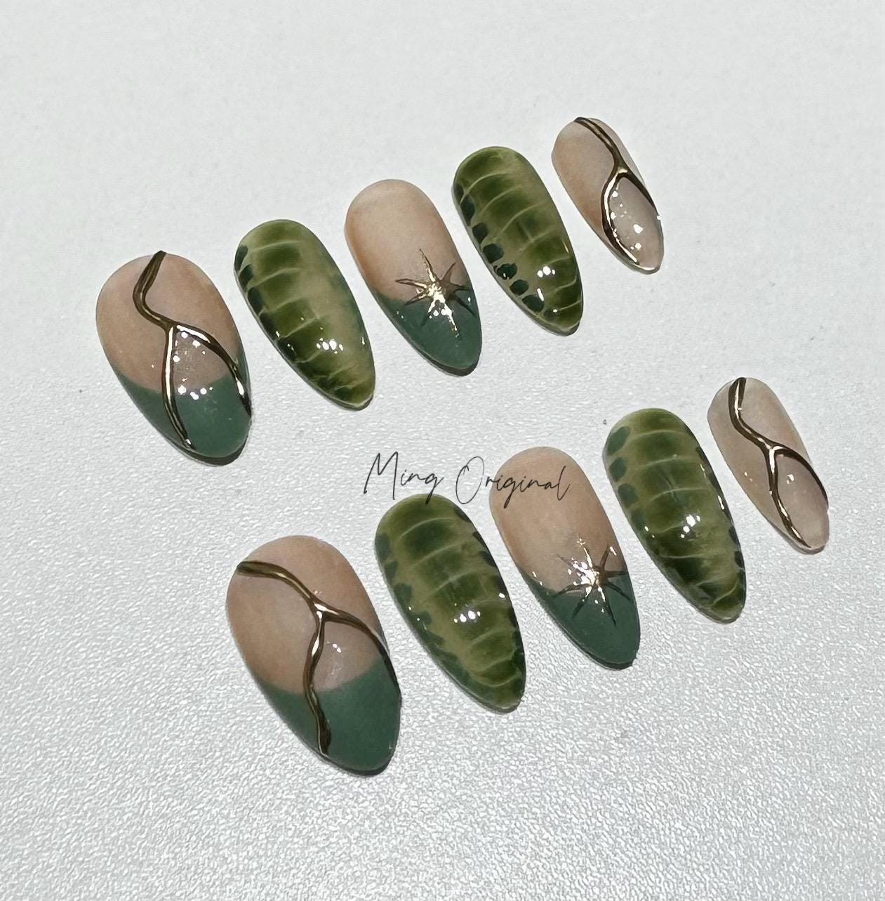 Green Croc skin snake skin design, Y2K chic French Tip press on nails, chrome star reusable nail, jelly fake nail, gift for her