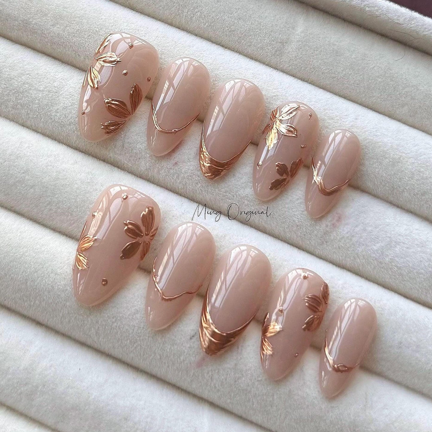 Elegant Chrome gold flower press on nails, Everyday nail, nude handmade art nail, wedding bridal nail,  gift for her, MO396