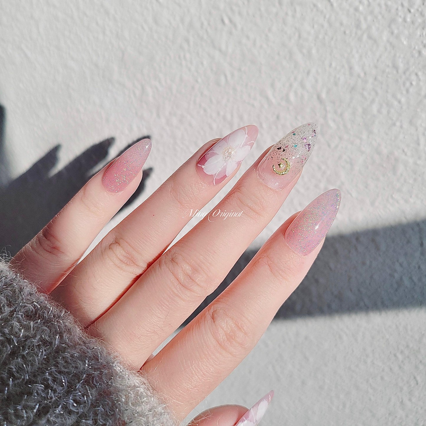Reusable white flower art nail, holographic cat eye press on Nails, ombre glitter, Nail Artist faux nail, Handmade Gel Nail, pink jelly Nail