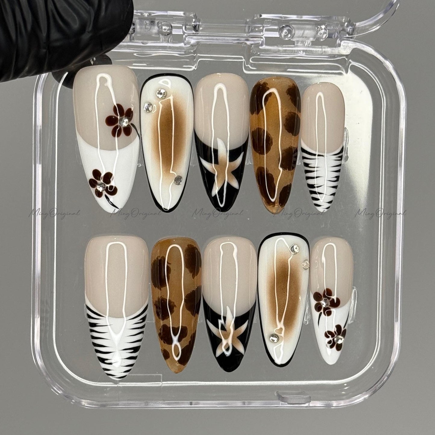 Tortoise shell and flower free style Press on Nails, animal print French tip glue on nail, holiday birthday gift for her,MO412