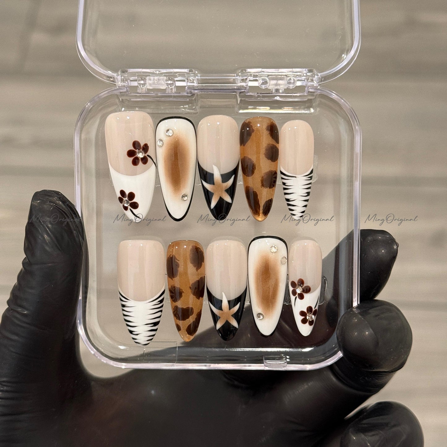 Tortoise shell and flower free style Press on Nails, animal print French tip glue on nail, holiday birthday gift for her,MO412