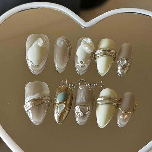 3d free style baroque pearl press on nails, vintage style seashell pearls and gold chrome detail art nail, glue on nail, gift for her,MO373