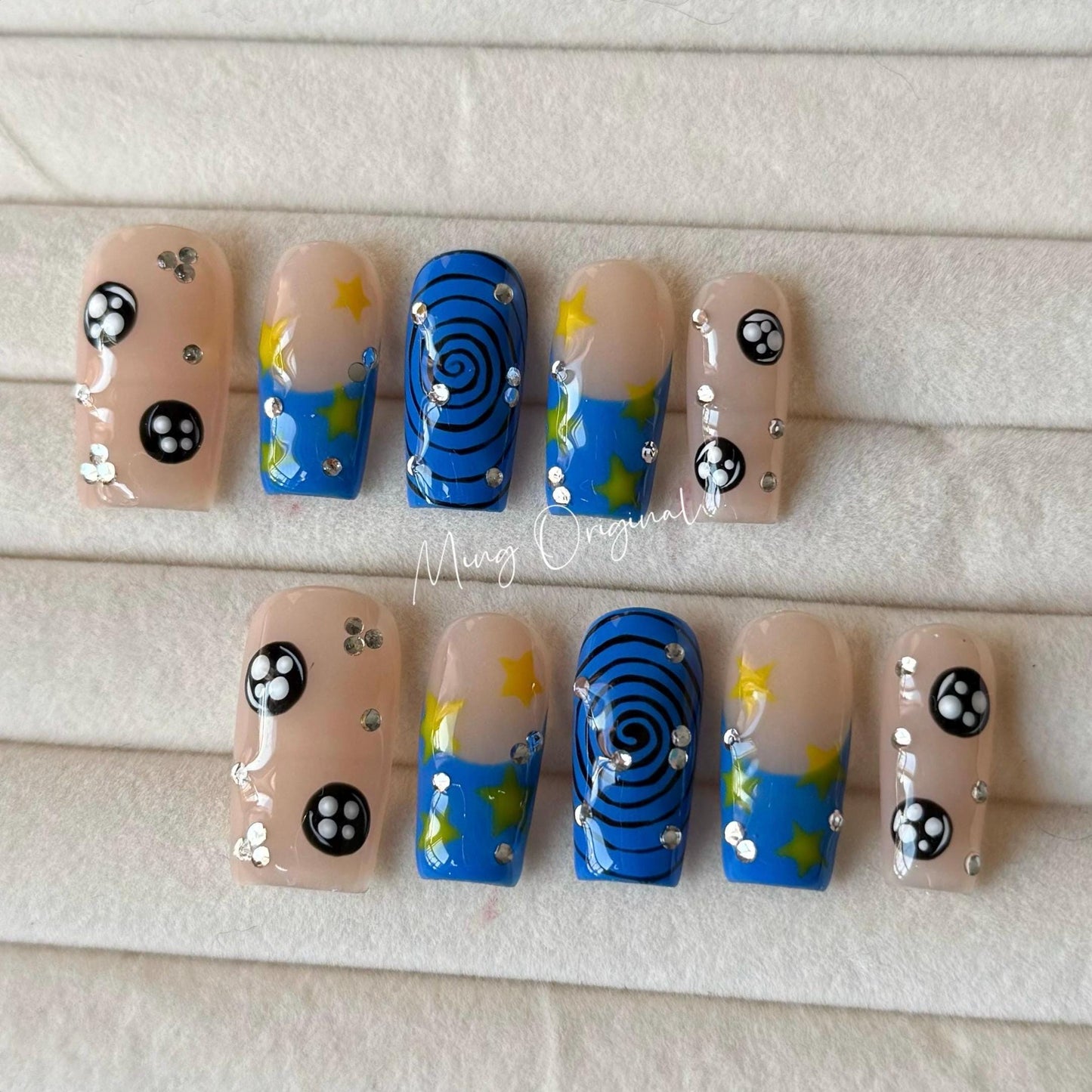 Free style blue Press on Nails, nude nail, yellow Star abstract color hand paint fun nail, Christmas holiday birthday gift for her,MO329