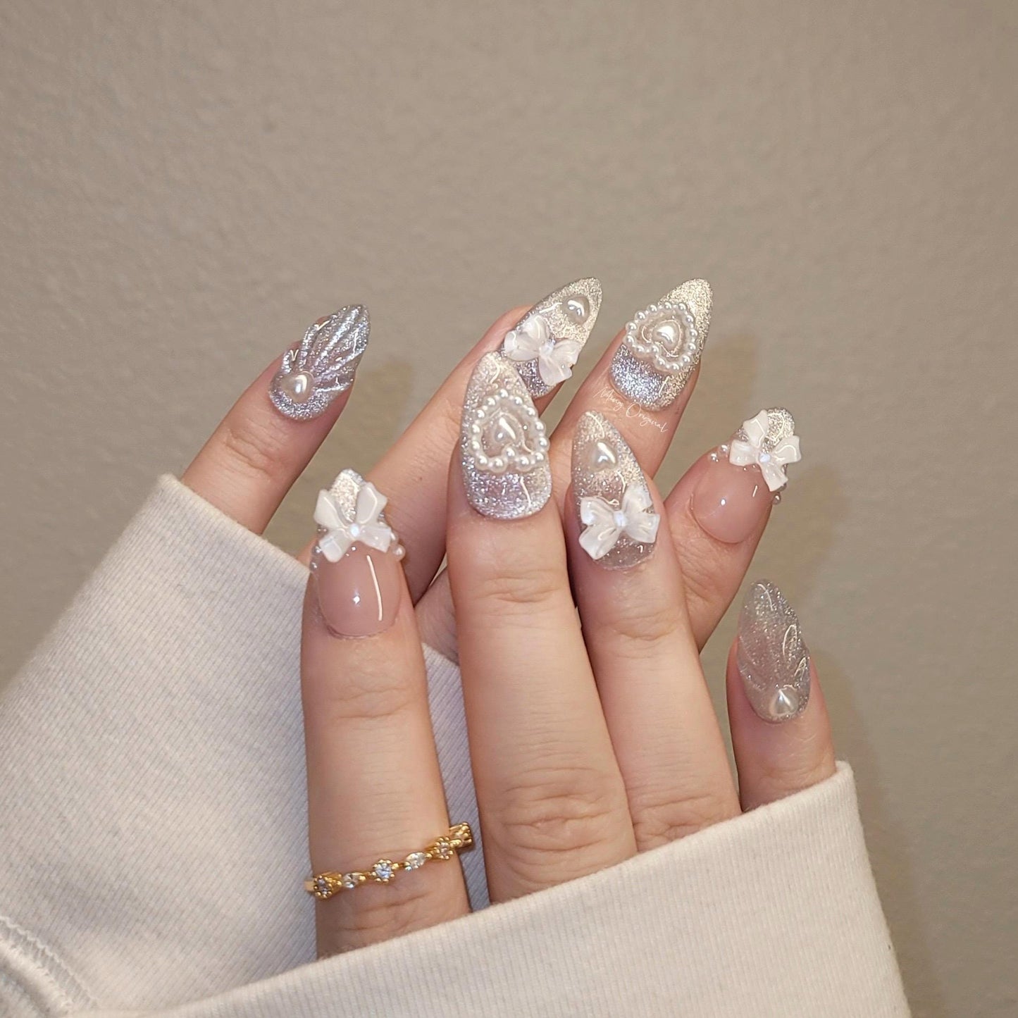 Silver cat eye with bow coquette Press on Nails, French Tip, pearls nail, Jelly Nails, birthday holiday gift for her, MO300