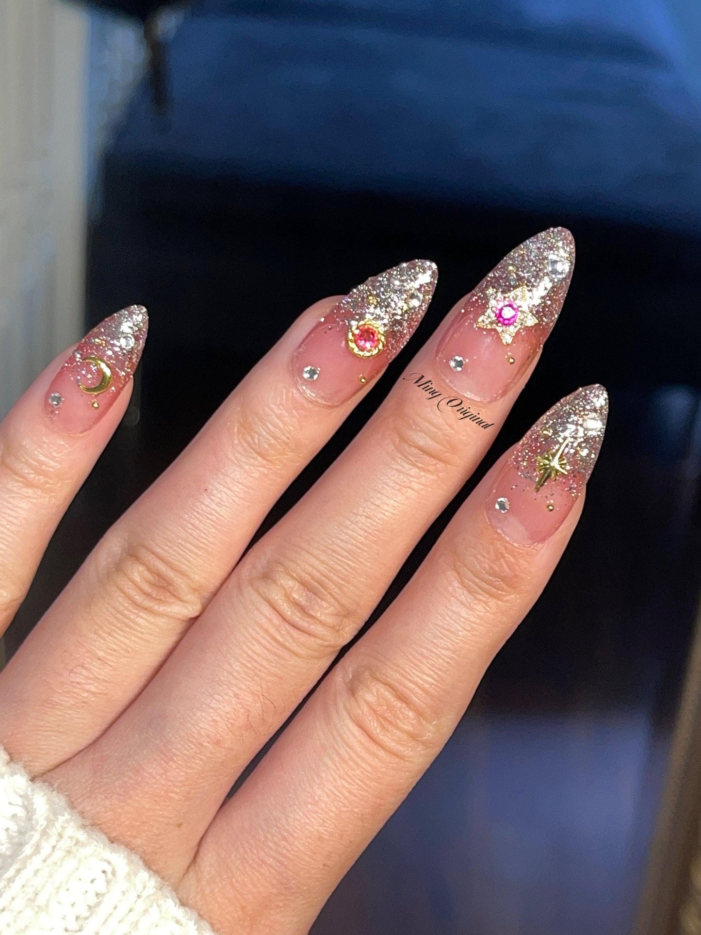 Sailor moon pink ombre glitter press on nail, pink gemstone with gold charm Fake nails, star and moon shape nail, Rhinestone andmade Gel Nai