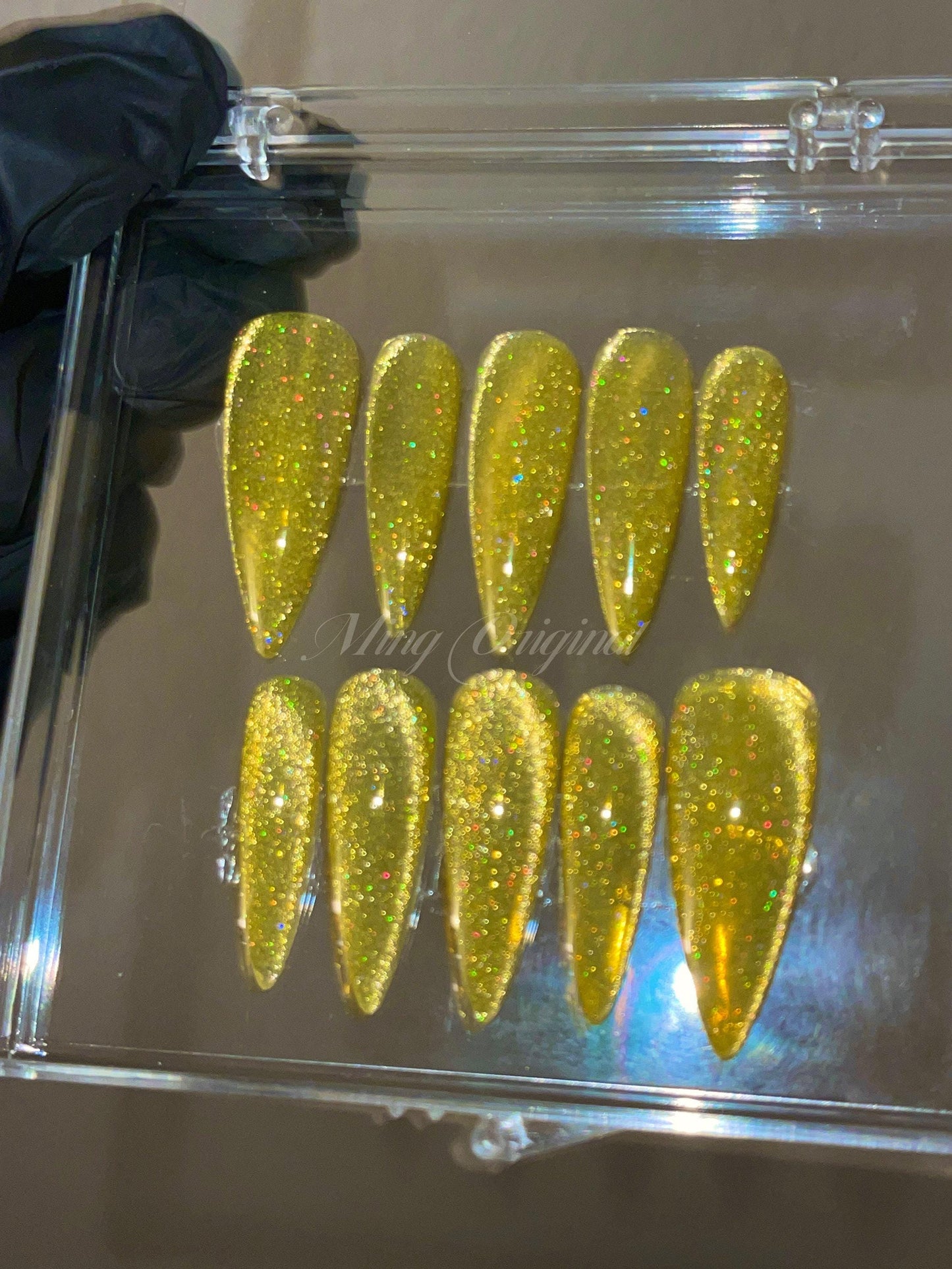 Yellow holo magnetic cat eye press on nails, semitransparent reuse nails, diamond reflective glitter fake nail