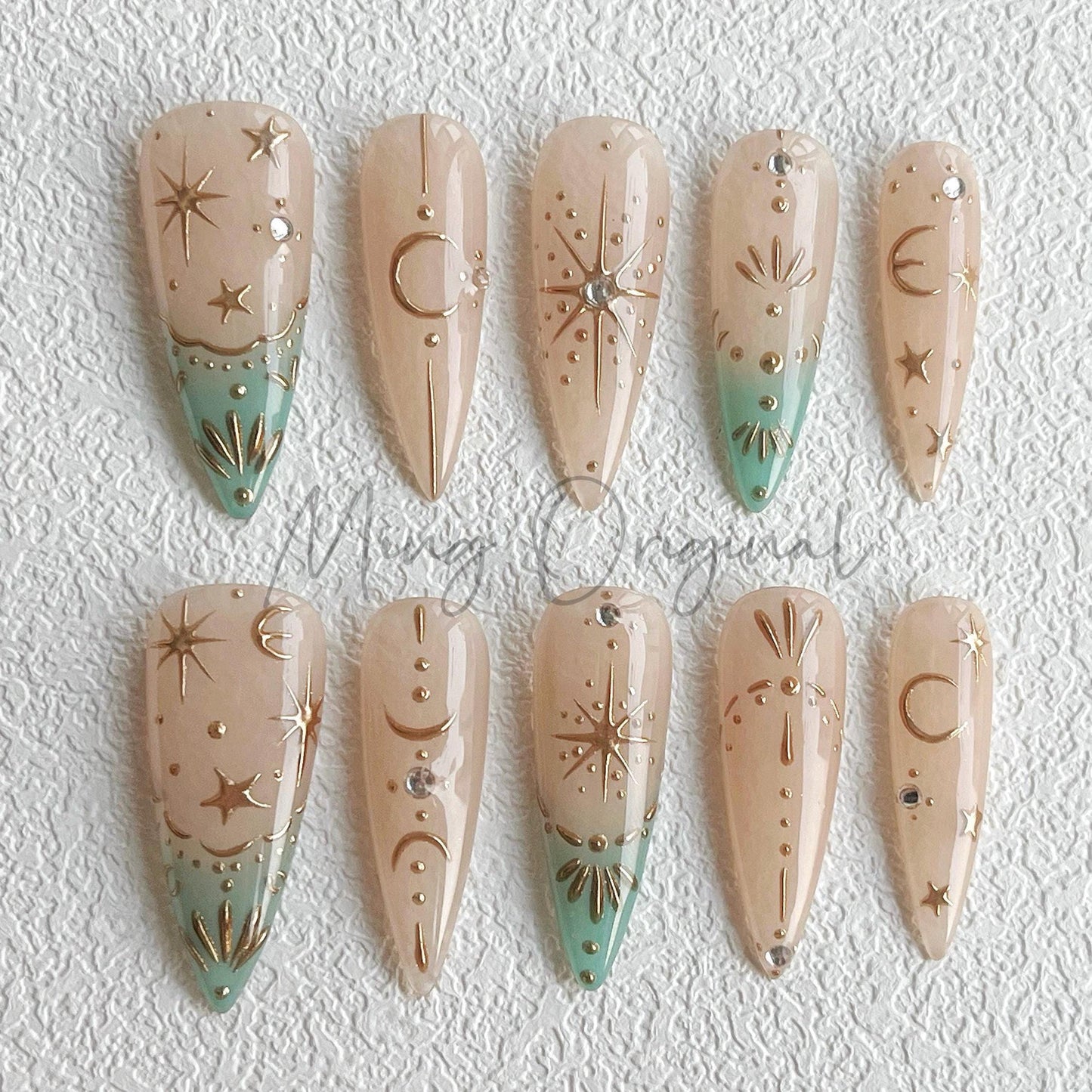 Star and the sea Celestial chrome Press on Nails, ocean blue and gold sun moon hand painted free style handmade Nails, vintage style, MO436