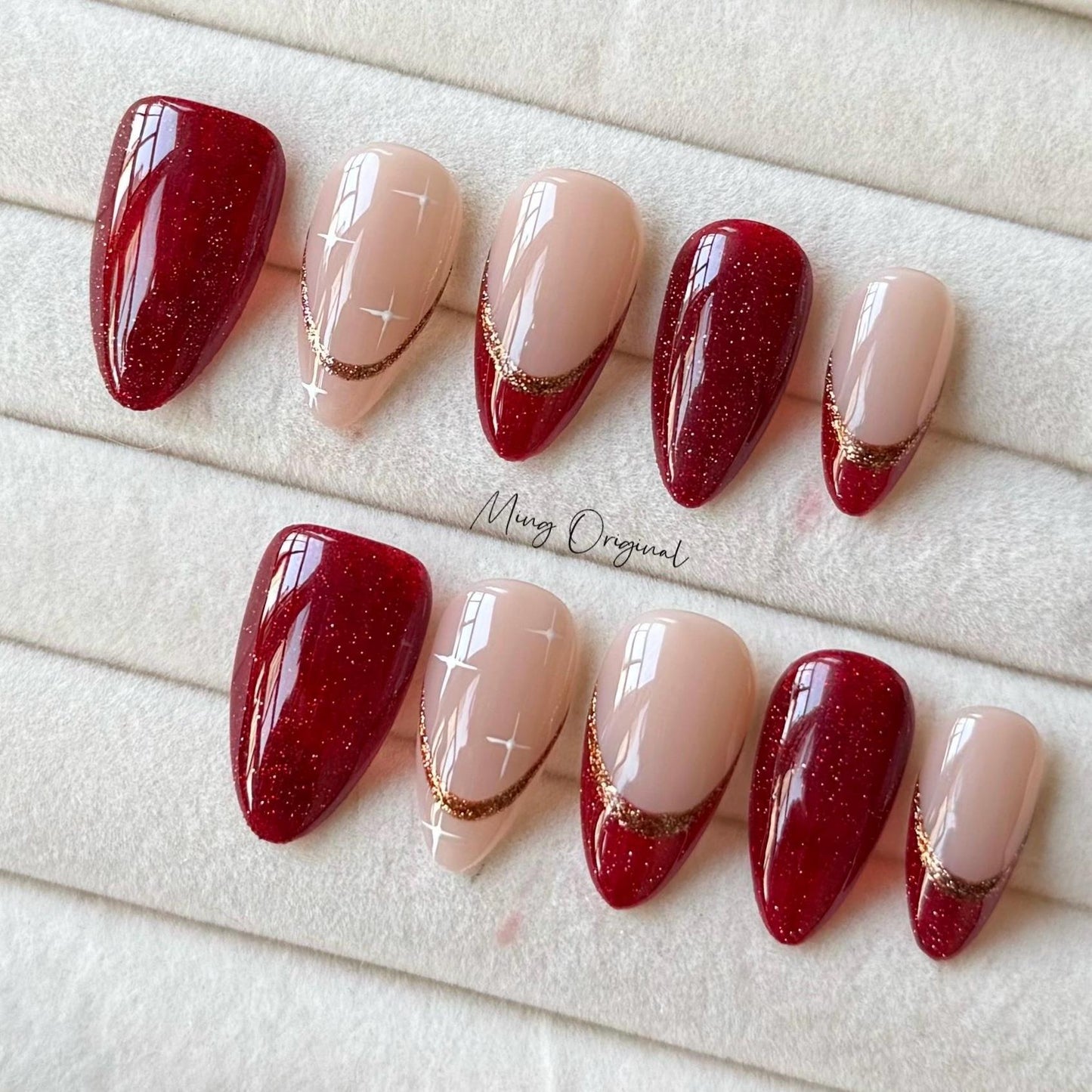 New Year Gold Minimalist Royal Red press on nail, reflective sparkling french tip nails, glue on nail,Christmas birthday gift for her, MO393