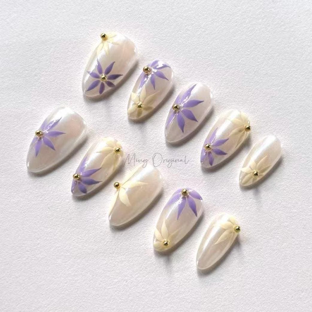 Elegant Pastel Color Daisy Flower Press on Nails, Hand Painted Cute Purple Yellow Flower and Pearlescent summer nail, gift for her,MO466