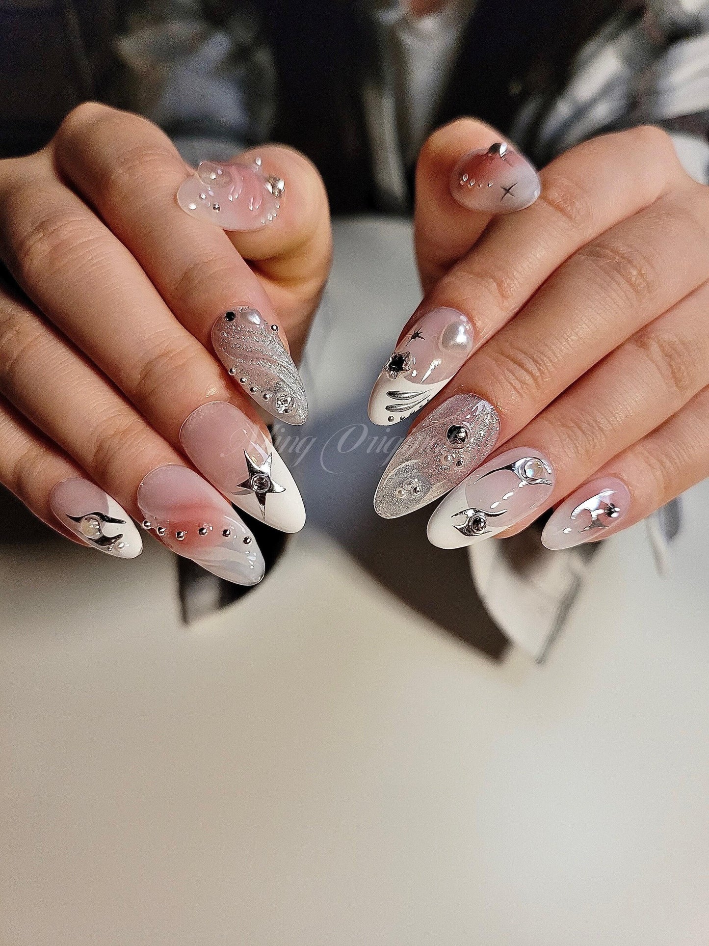Free Style blush Shiny star y2k Nail press on, Fake nails, glitter shine, French tip, Luxury Handmade Nails