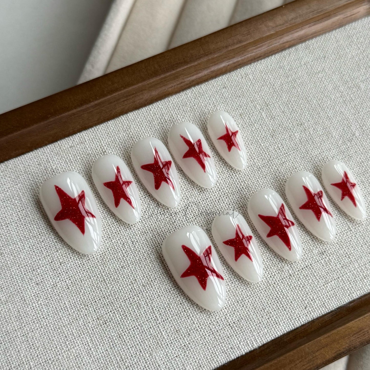 Simple Red glittery Star press on nails, milky white nails, reuse nails, glitter fake nail, gift for her, MO439