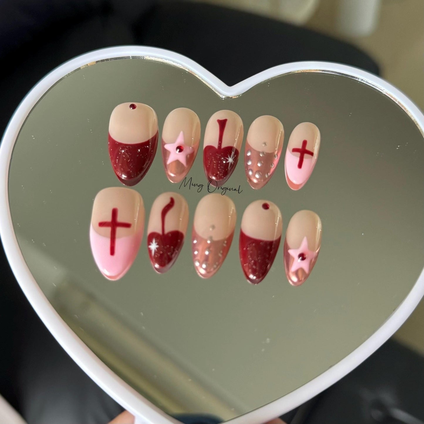 Christmas vibe cute mushroom and Star Press on Nails, pink chrome free style french tip glue on Nails, birthday holiday gift for her, MO316