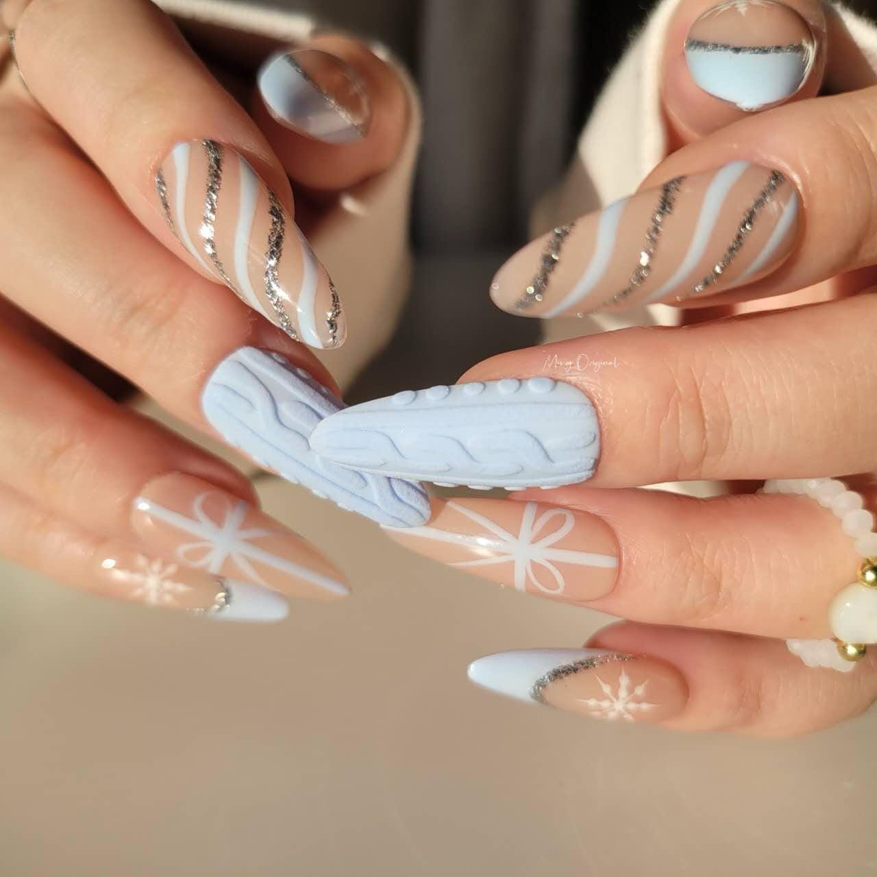 Blue Christmas sweater Press on Nails, snowflake winter handmade Nails, French tip diamond reflective glitter Jelly Nails, MO303