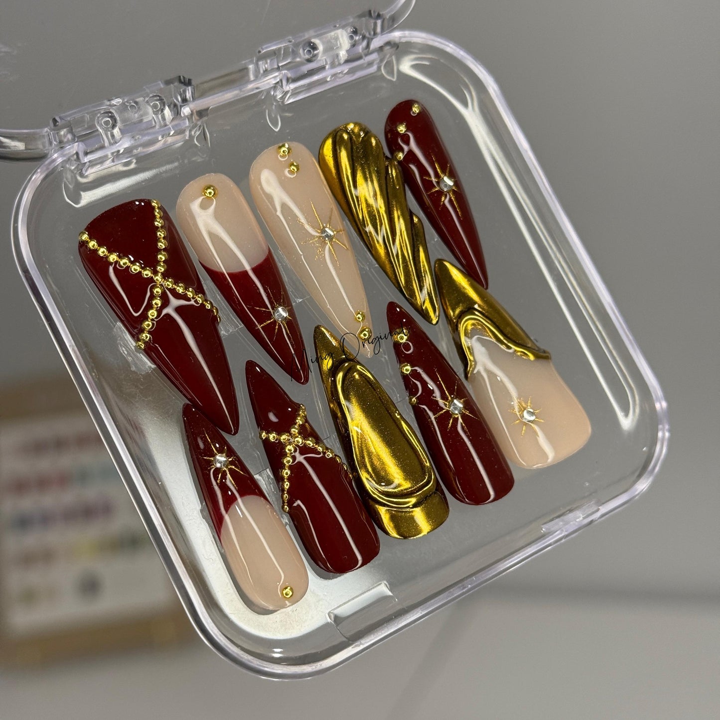 3D red and gold free style press on nails, gold chrome detail nail, heart and Star glue on nail, nude jelly fake nail, gift for her,MO422