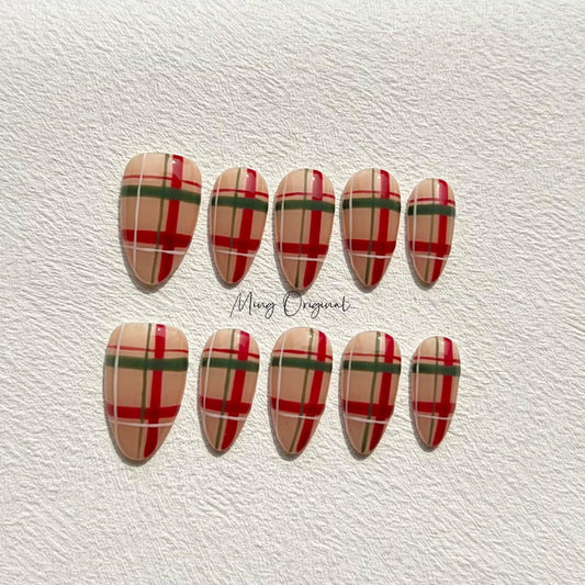 Christmas plaid Press on Nails, red and green plaid pattern nude classy nail, glue on nail, holiday birthday gift for her,MO297