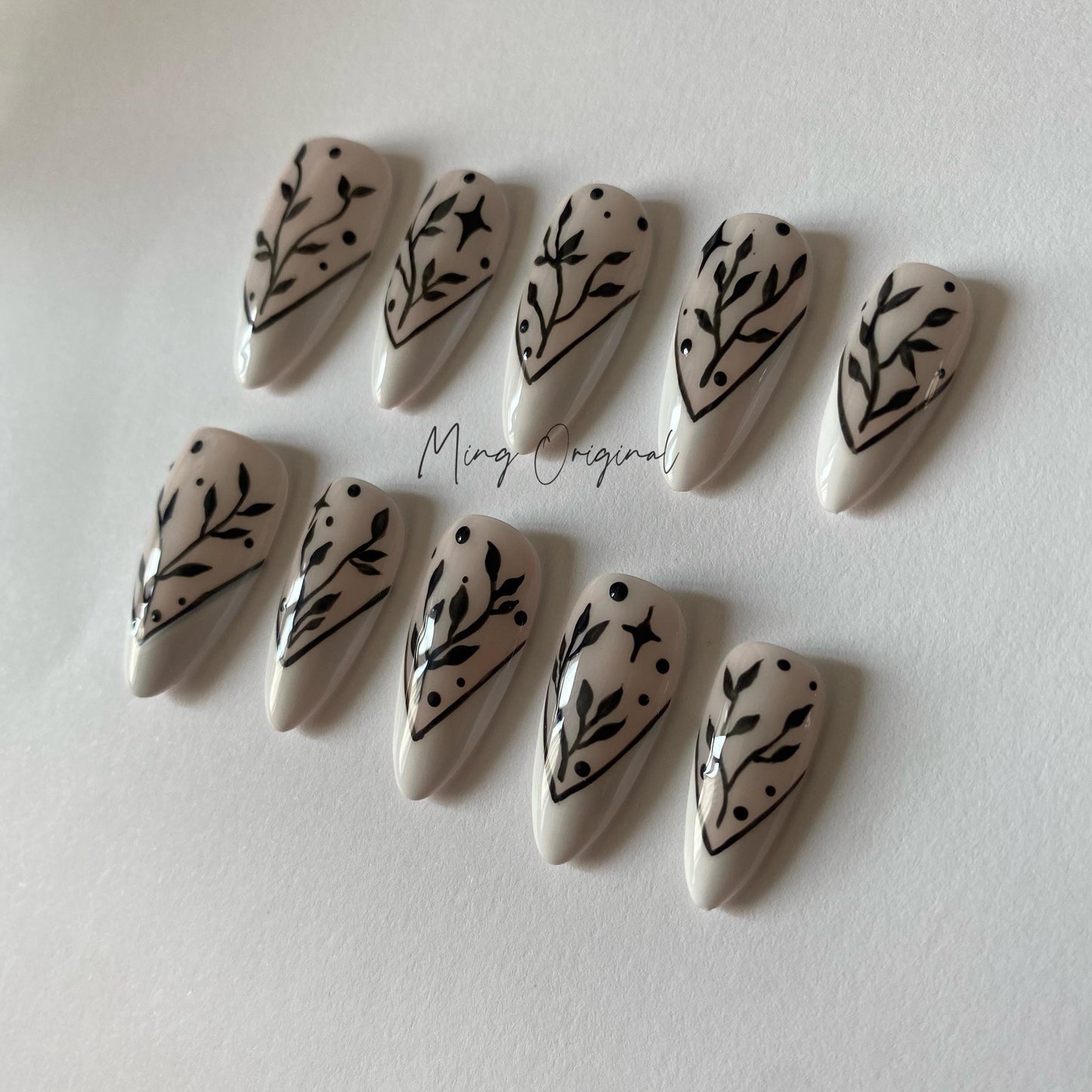 Black Leaf Artistic French Tip Nail , witchy handpainted press on nails, Holiday Fake Nails, Gifts for Her