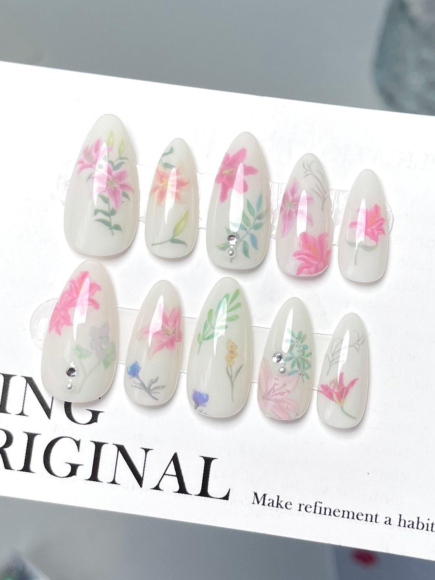 Da Milk Bath | Floral Press on Nails, Rhinestones Fake Nails, Handmade Gel Nails, Jelly Nails, jewel nail