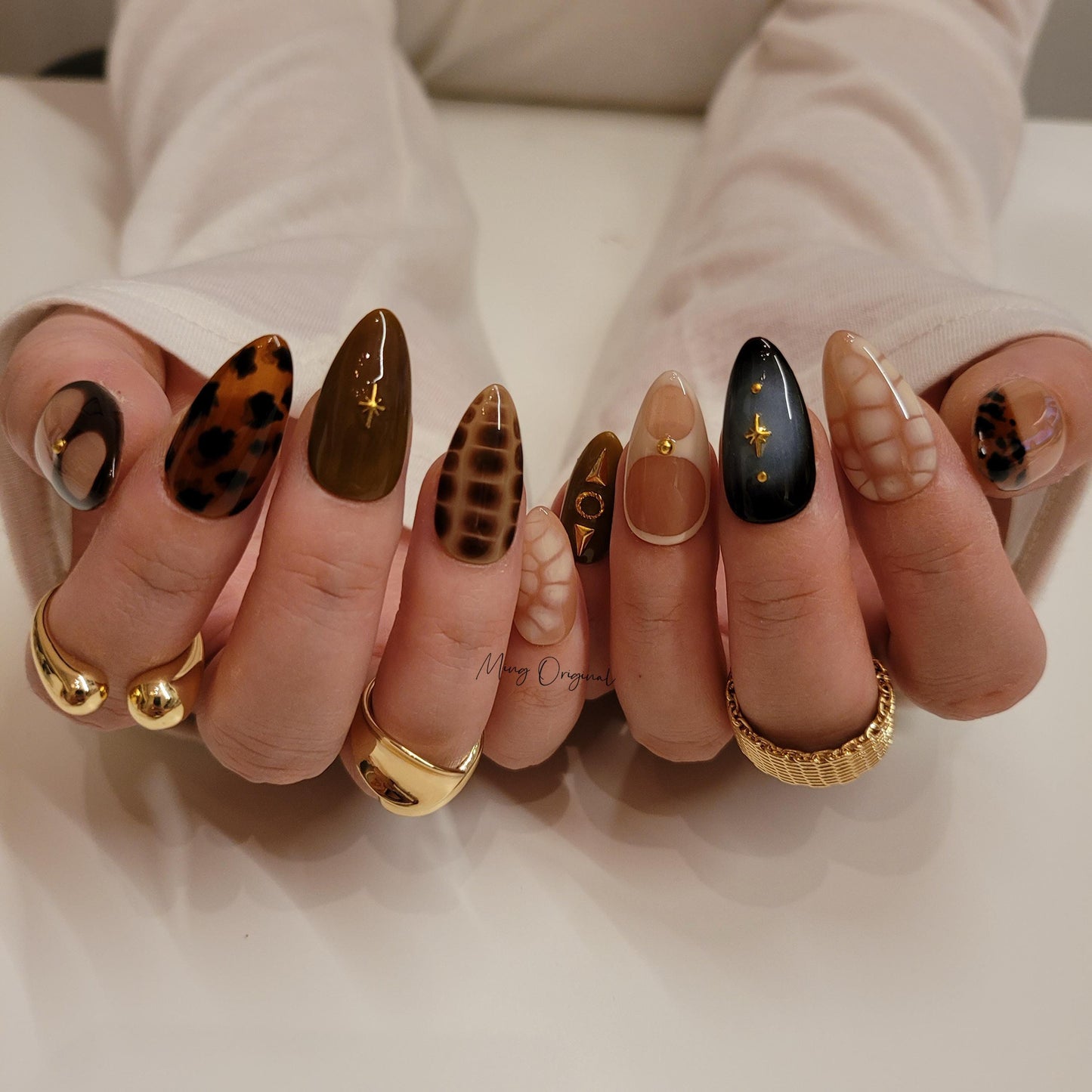 Croc skin snake skin design, leopard print press on nails, star reusable nail, glue on nail, fake nail, birthday holiday gift for her, MO292