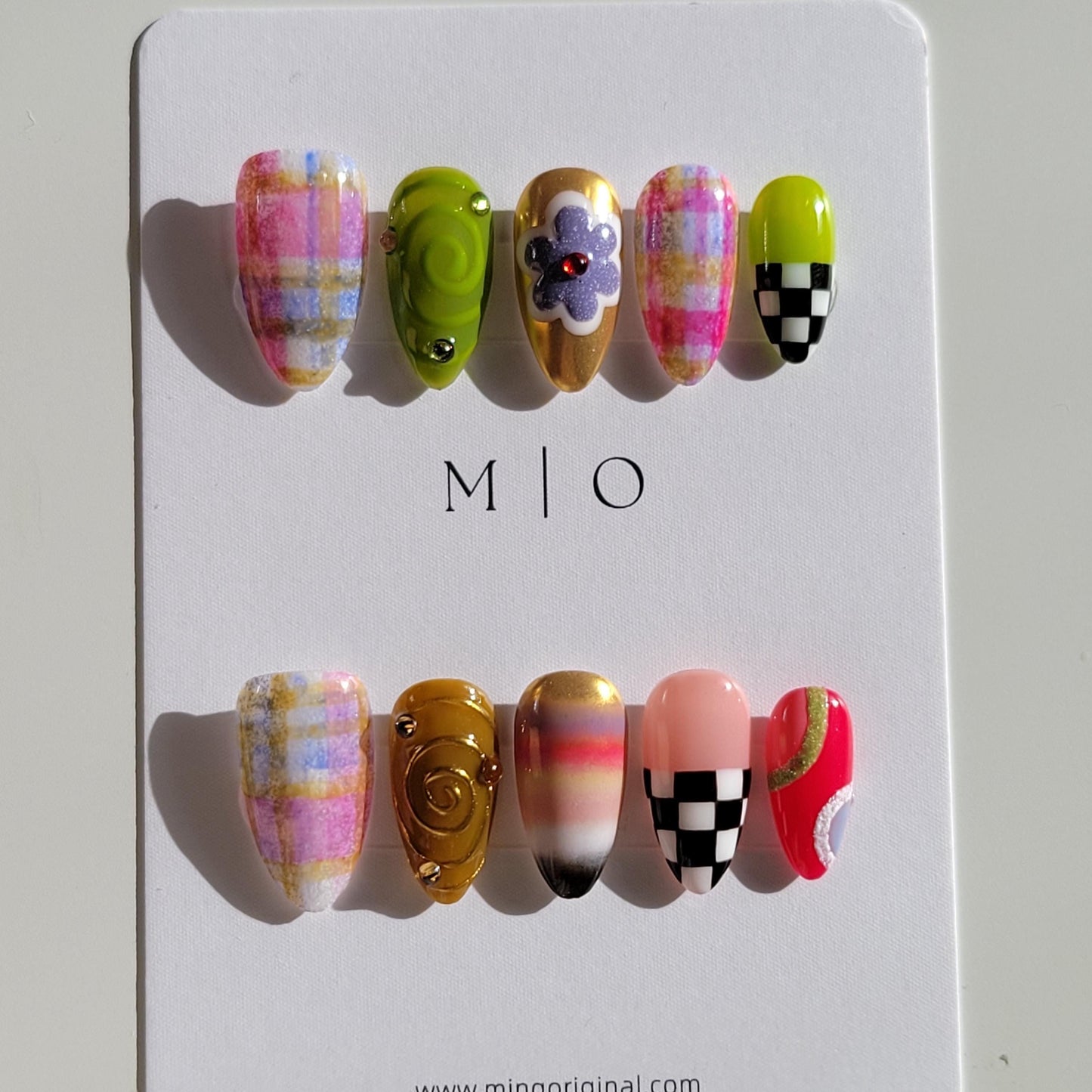 Rainbow plaid pattern with cute flower Press on Nails, blanket inspired, checkerboard glue on nail, holiday birthday gift for her,MO403