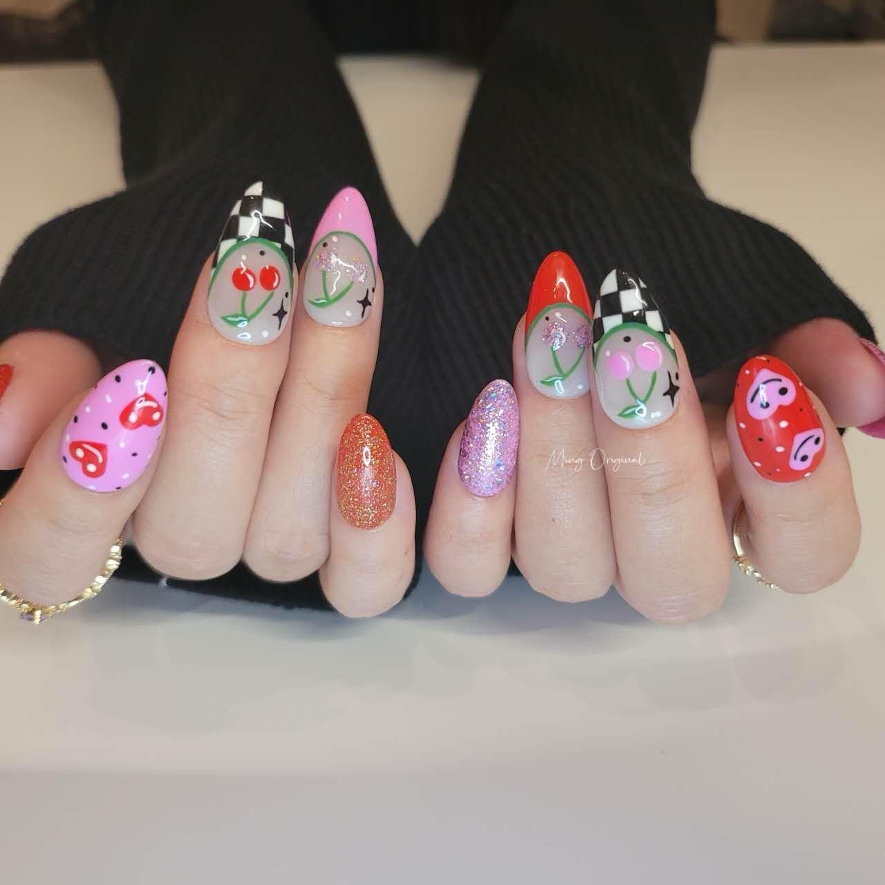 Cute checkerboard Free style pink heart Press on Nails, colorful cherry flower, girly cloud nail, hand painted Nails,