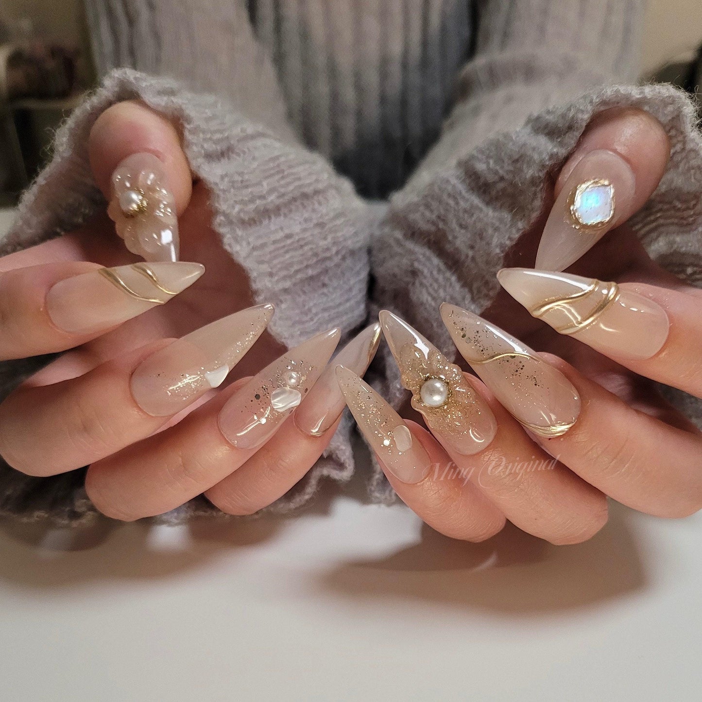 3D Free Style Nude Flower press on nails, Seashell with pearl reusable nail, chrome, diamond reflective glitter jelly fake nail