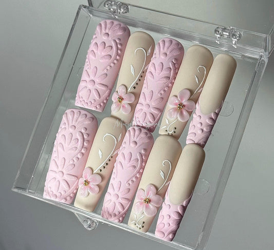 Love in Blossom Pink 3d floral Press on Nails, Romantic Textured Pink patchwork with Handcrafted Flowers, Perfect gift for her MO413