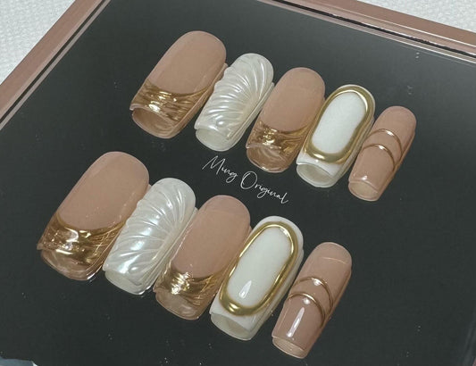 3D pearlescent mermaid press on nails, gold chrome detail nail, Aura Seashell reusable nail, nude jelly fake nail, gift for her,MO310
