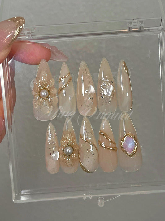 3D Free Style Nude Flower press on nails, Seashell with pearl reusable nail, chrome, diamond reflective glitter jelly fake nail