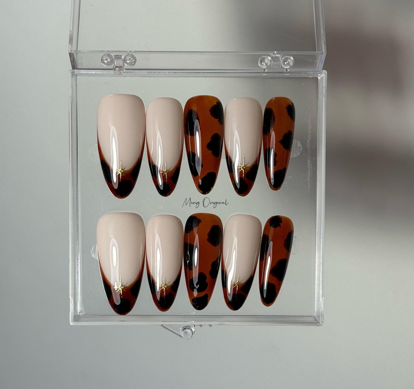 Classic French Tip Tortoise Shell Amber water blooming Press on Nails, Jelly hand painted nail, fall winter nail,gift for her,MO401