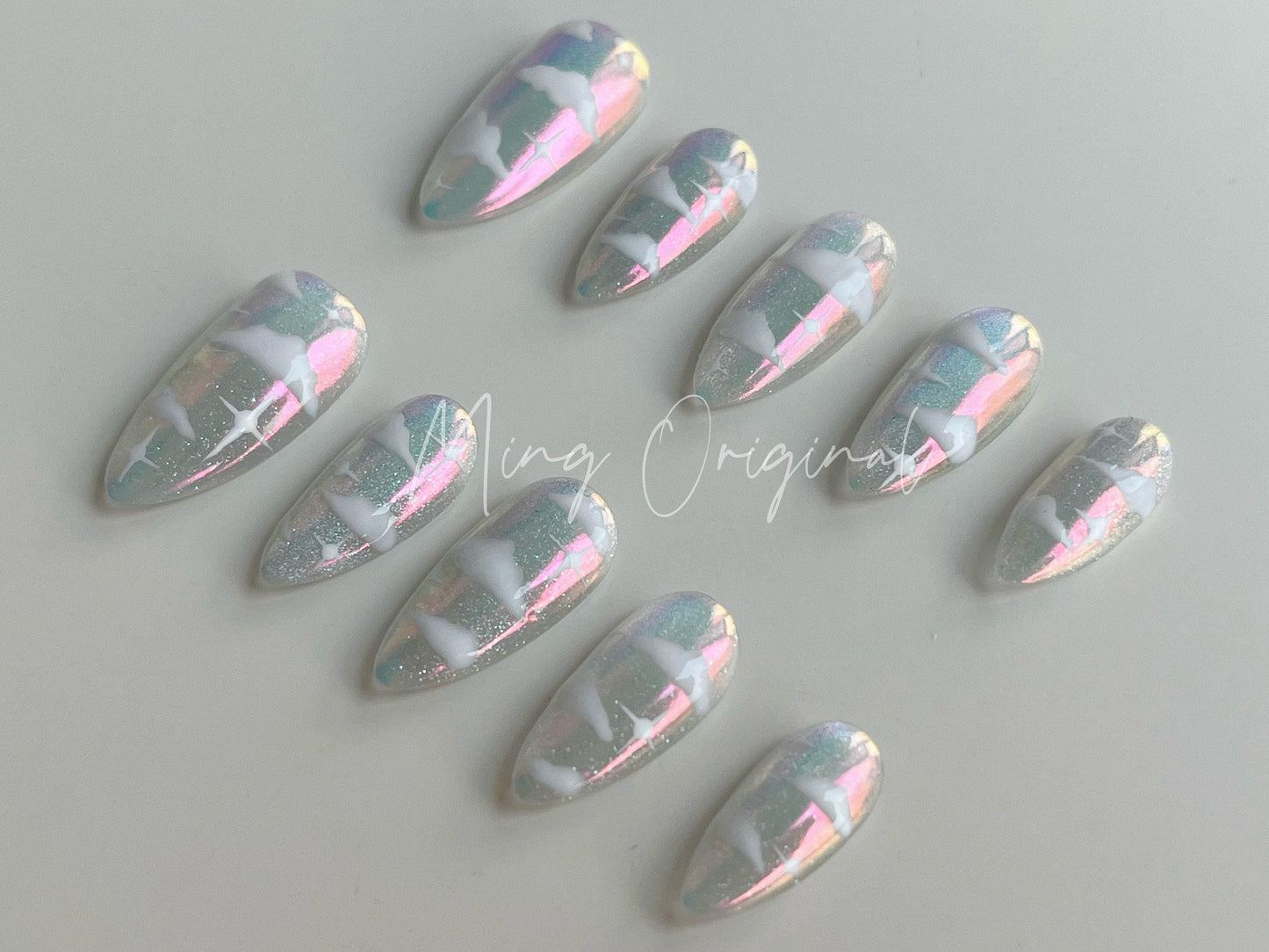 Pearlescent Aurora Cloud and Star, Cat eye sparkling press on nail, multicolored purple pink yellow chrome,