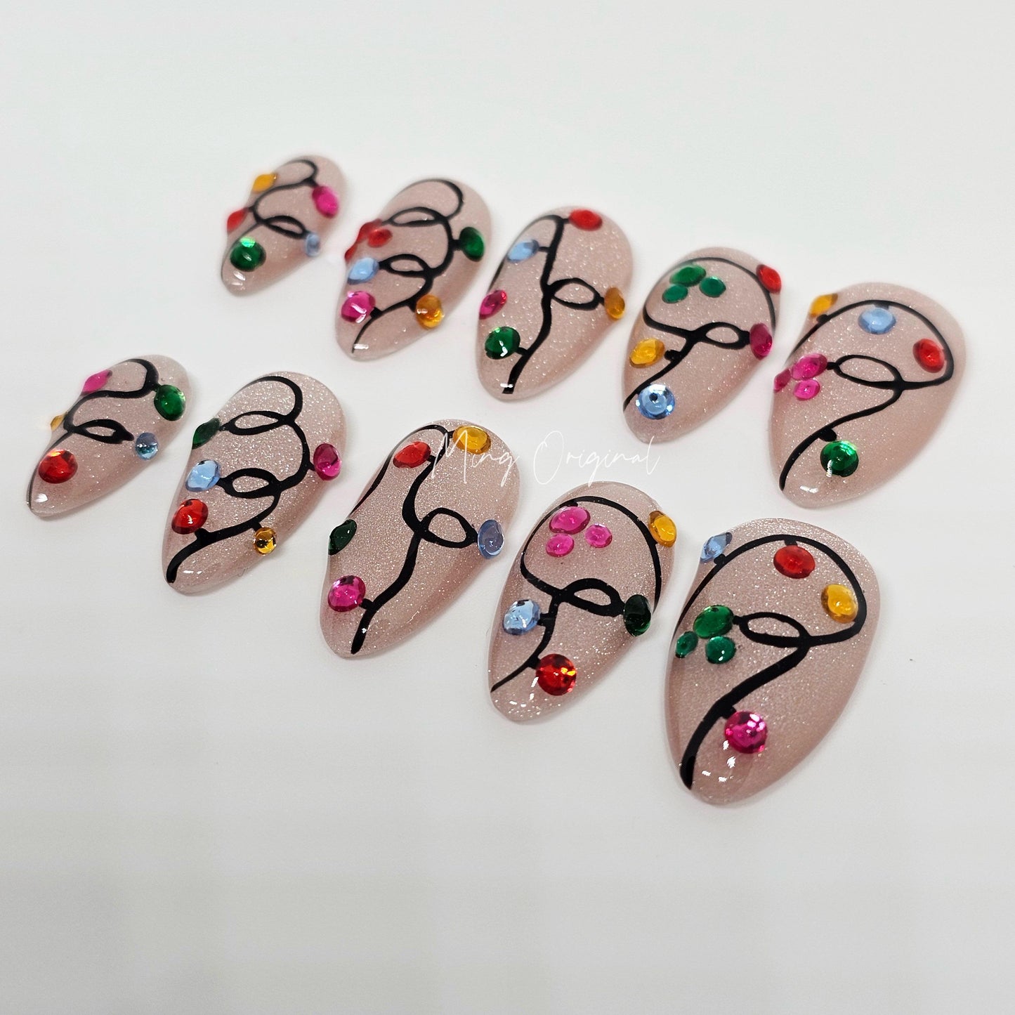 Christmas string lights rhinestone with mouse details press on nails, cat eye nail, jelly fake nail, New Year nail, Squiggly Line Nail